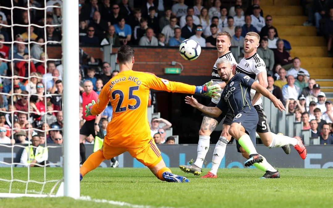 MANCHESTER CITY RETOMA LIDERANÇA EM 21 MINUTOS