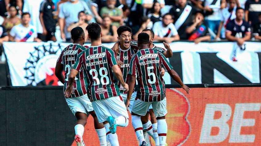 FLUMINENSE GANHA TERCEIRO CLÁSSICO