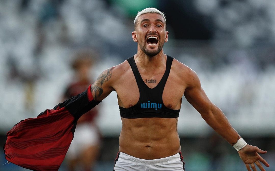 FLAMENGO VENCE SOB PROTESTO DO VASCO