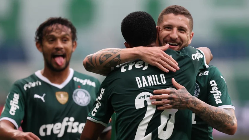 PALMEIRAS SOBE À VICE-LIDERANÇA