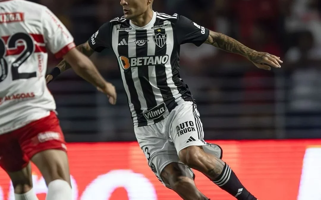 ATLÉTICO MINEIRO REAGE E EVITA DERROTA 